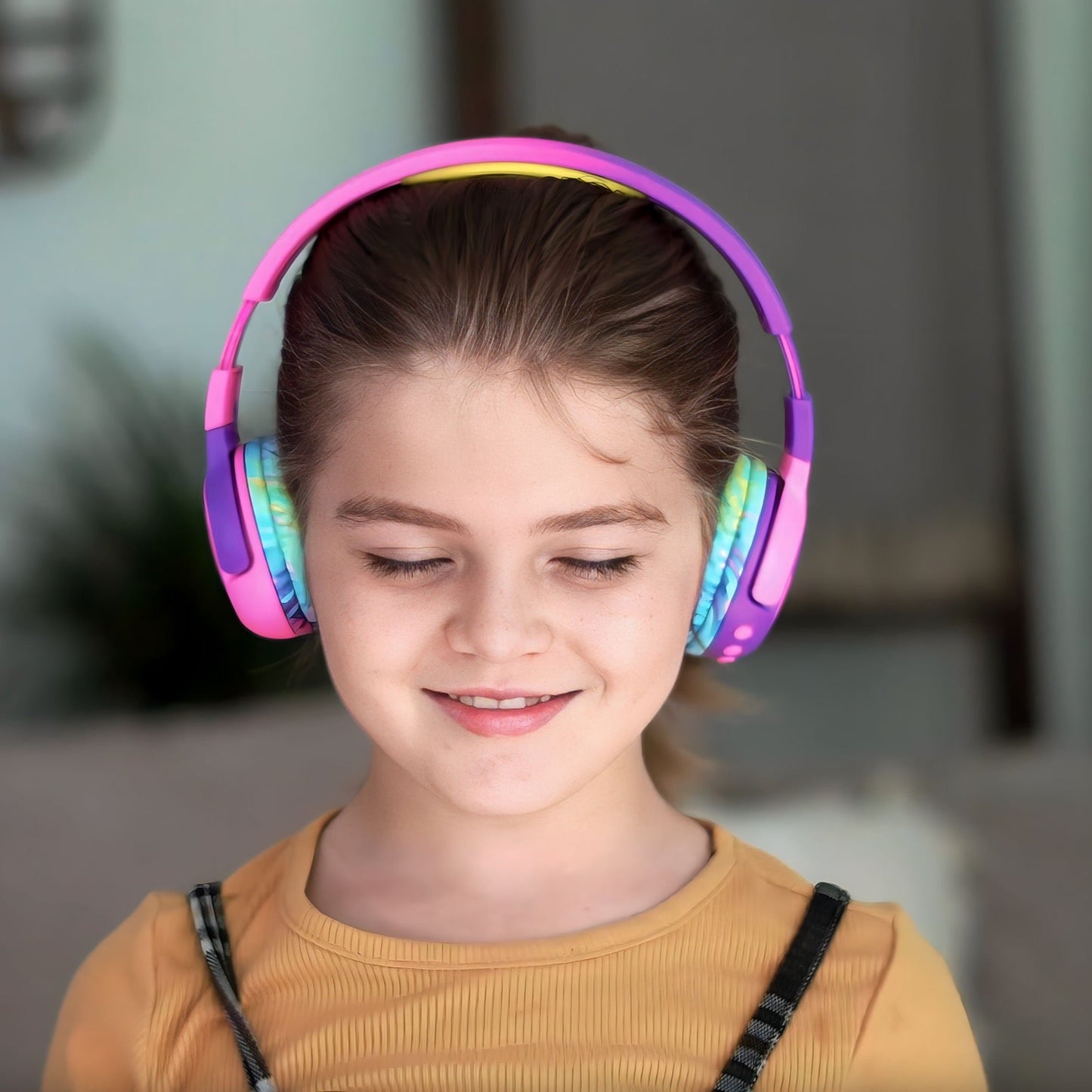 Kidz Bop Headphones - Wireless - Pink/Purple