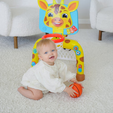 Giraffe Play & Score Activity Center